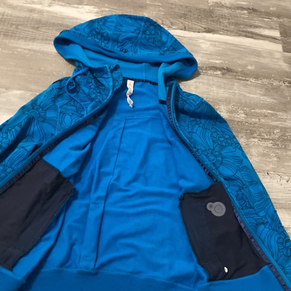 LULULEMON ZIP UP JACKET - Picture 5 of 7